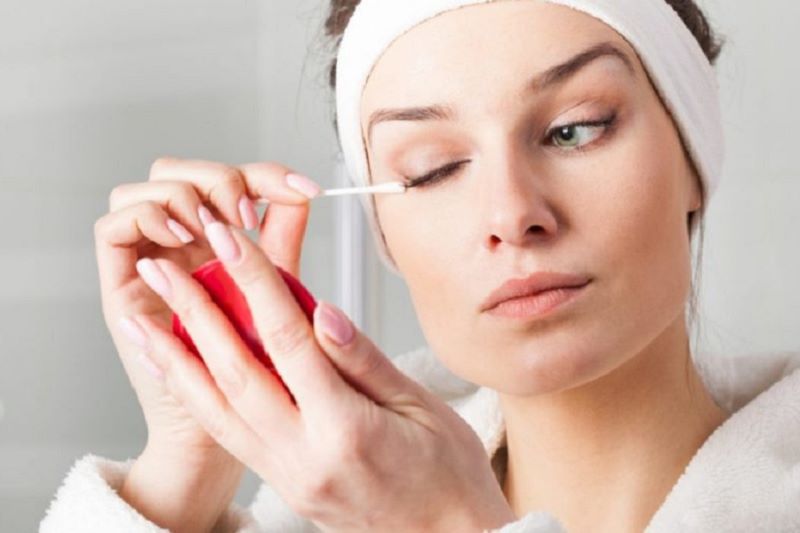 Cách khắc phục rụng lông mi hiệu quả